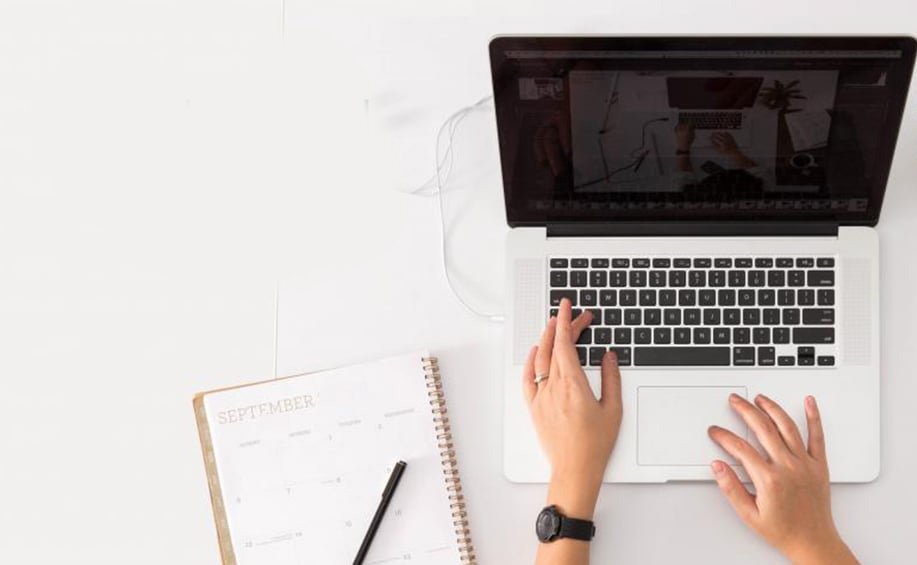 بناء وتصميم الحقائب التدريبية